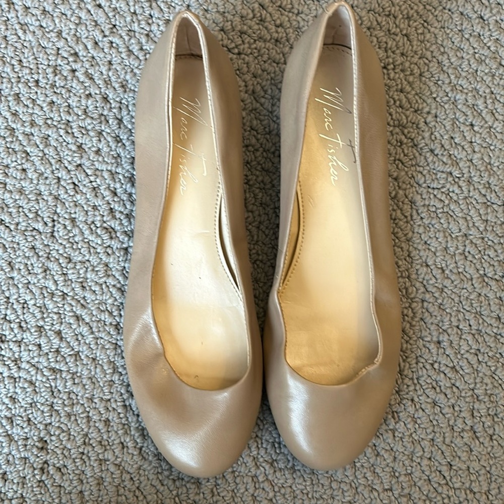 COPY - Marc Fisher tan pumps with gold heels